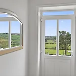 4 Bed In Whitby Oc-wa965 * Lealholm