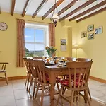 別荘 4 Bed In Whitby Oc-wa965