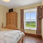 4 Bed In Whitby Oc-wa965 別荘 *