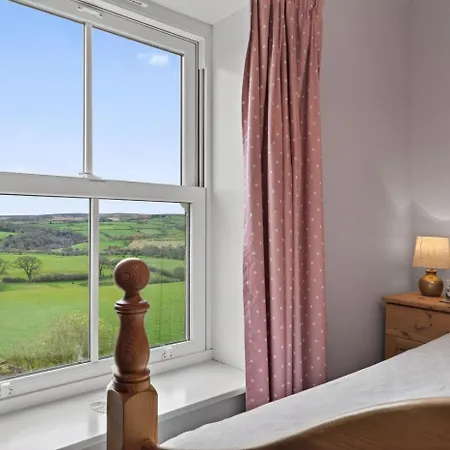 4 Bed In Whitby Oc-wa965 Lealholm
